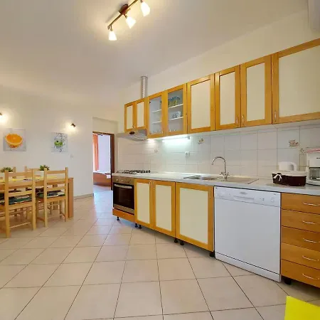 With Parking Space Palit, Rab - 24108 Rab Town