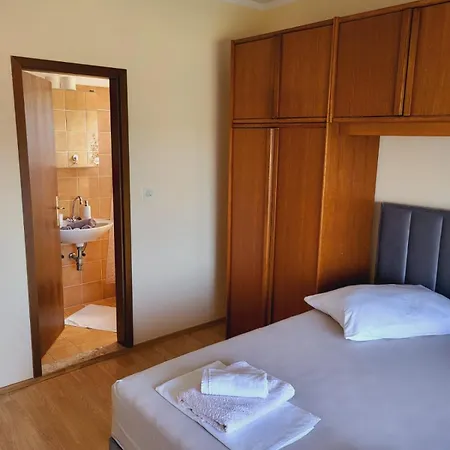 With Parking Space Palit, Rab - 24108 Apartment Rab Town